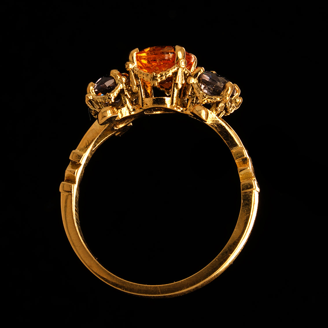 VELVET BONFIRE RING