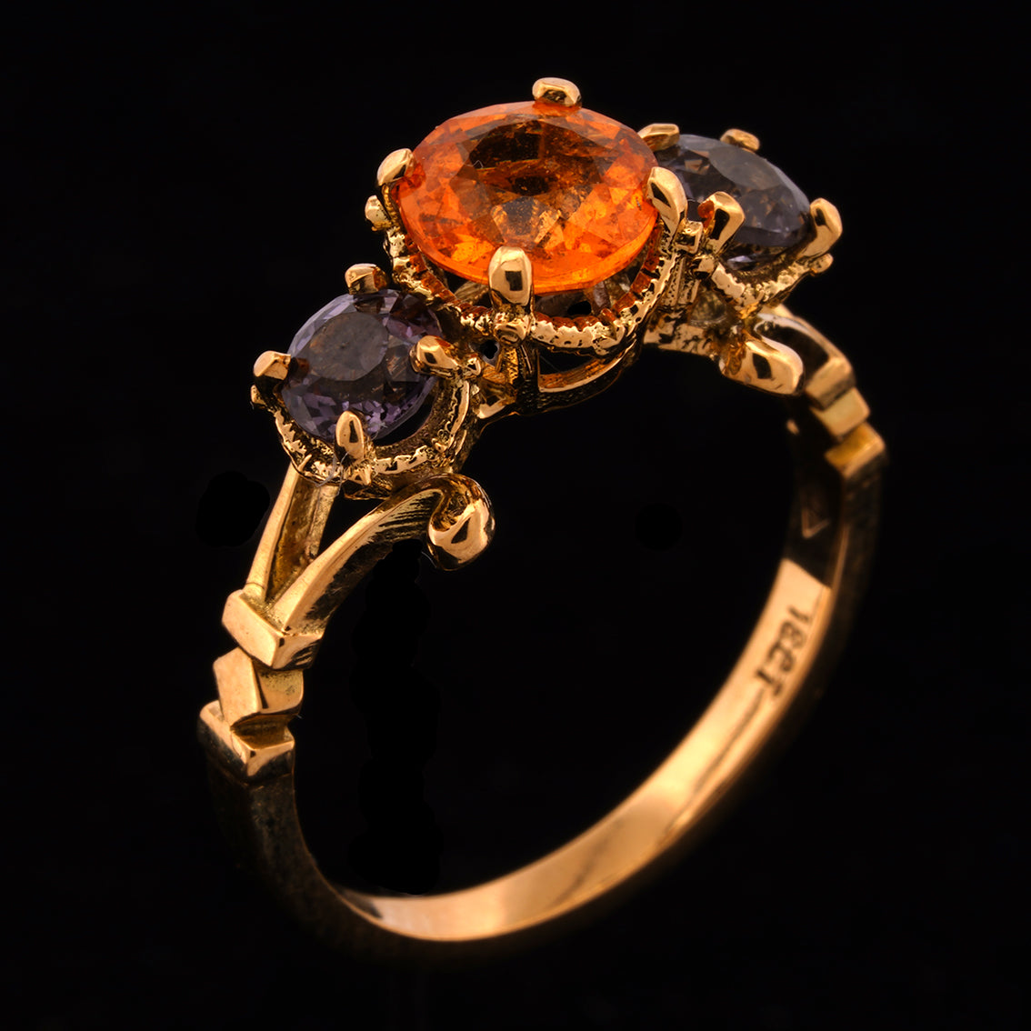 VELVET BONFIRE RING