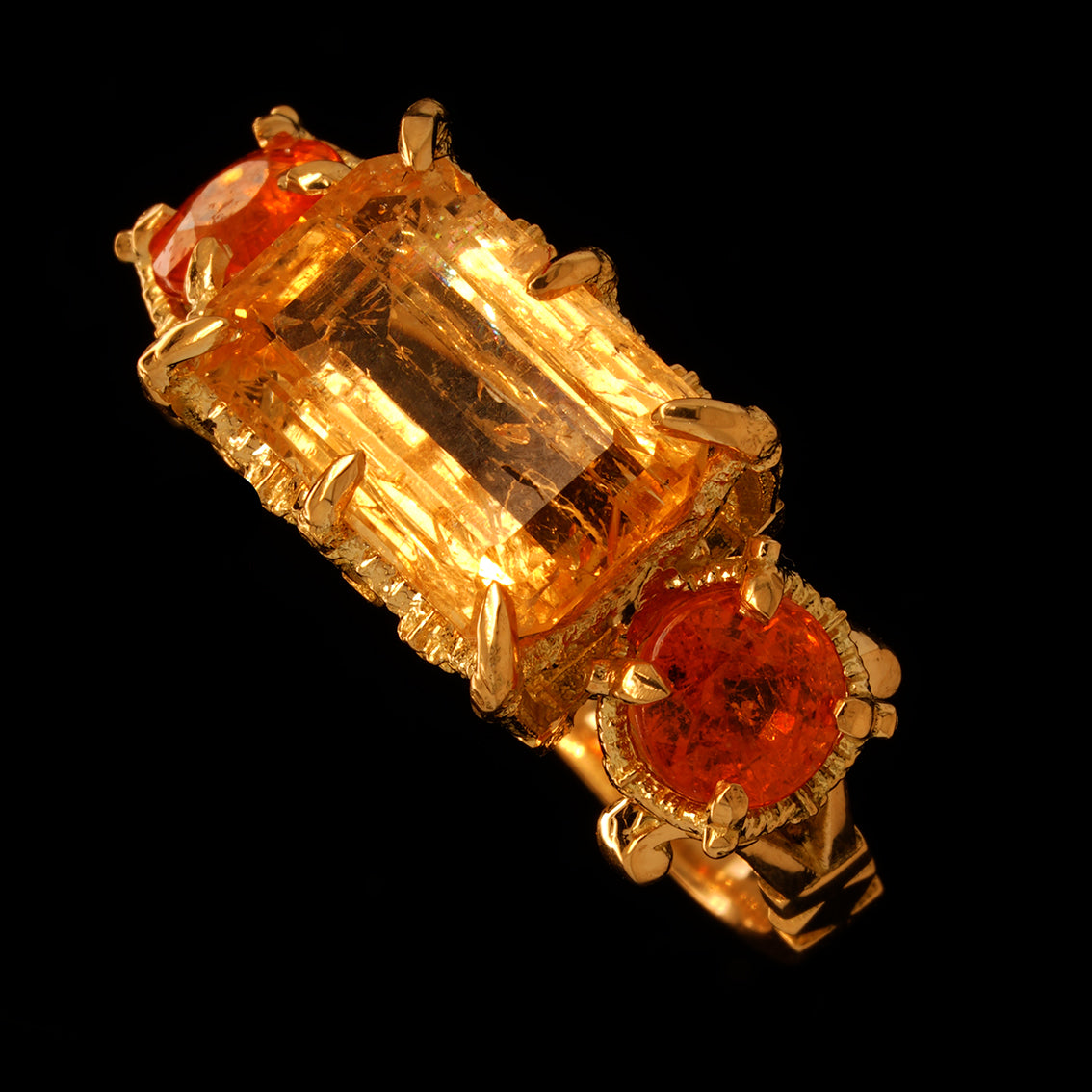 PRIMROSE MAJESTY RING