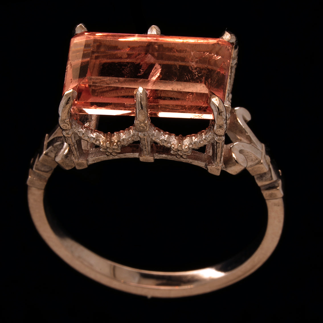 aa BLUSH OF ELEGANCE RING