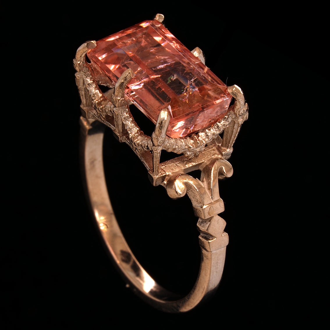 aa BLUSH OF ELEGANCE RING