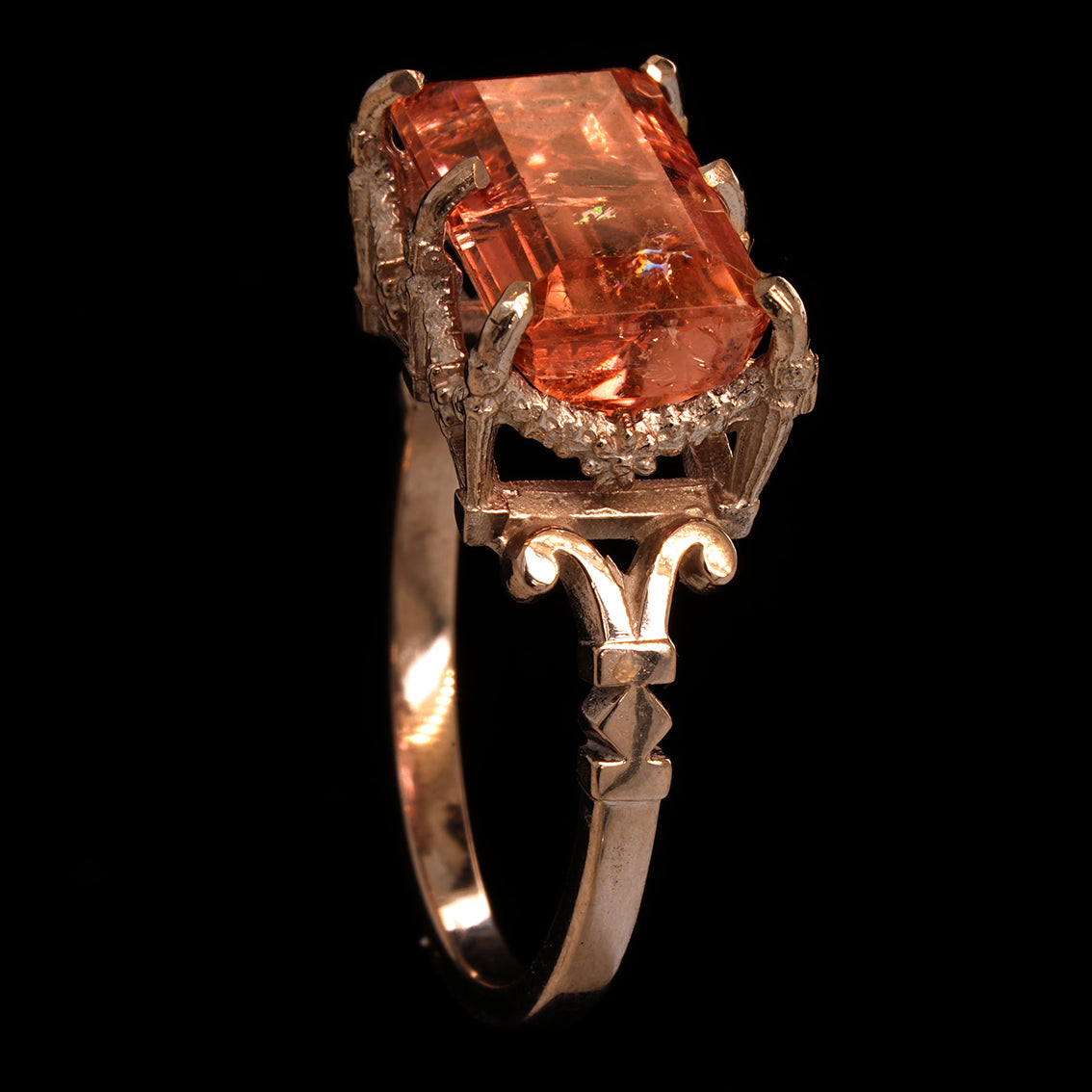 aa BLUSH OF ELEGANCE RING