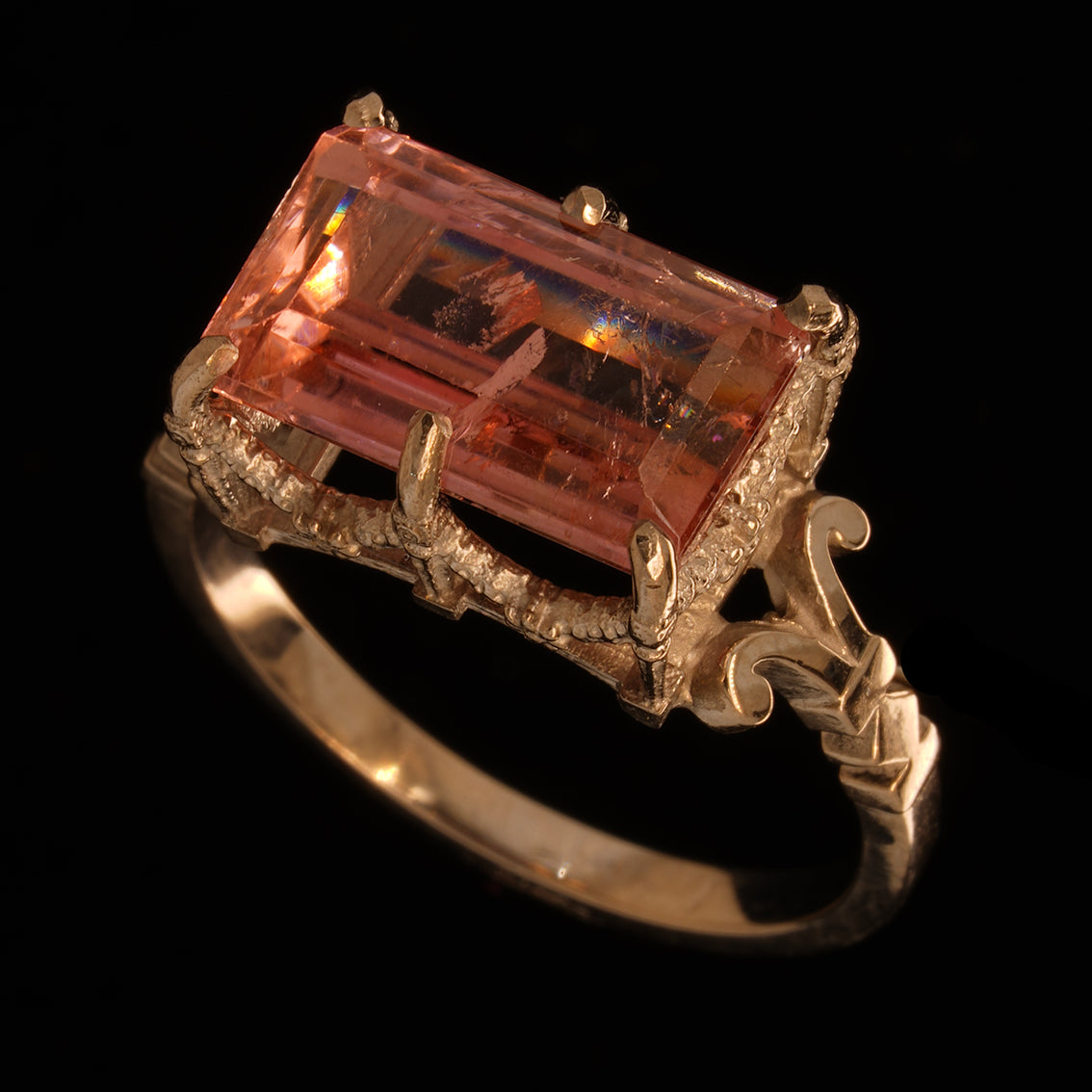 aa BLUSH OF ELEGANCE RING
