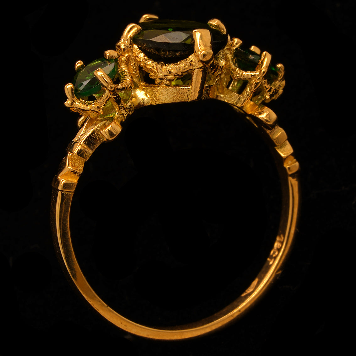 WITCH FEVER RING