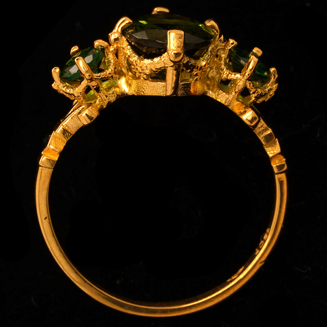 WITCH FEVER RING