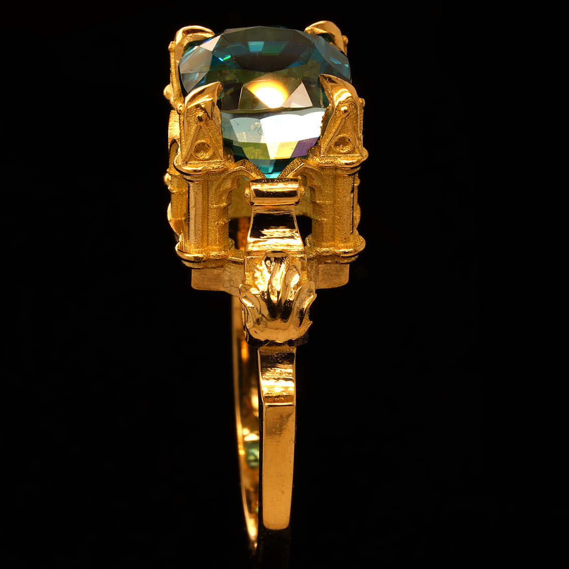 SPLENDOUR SANCTUM RING