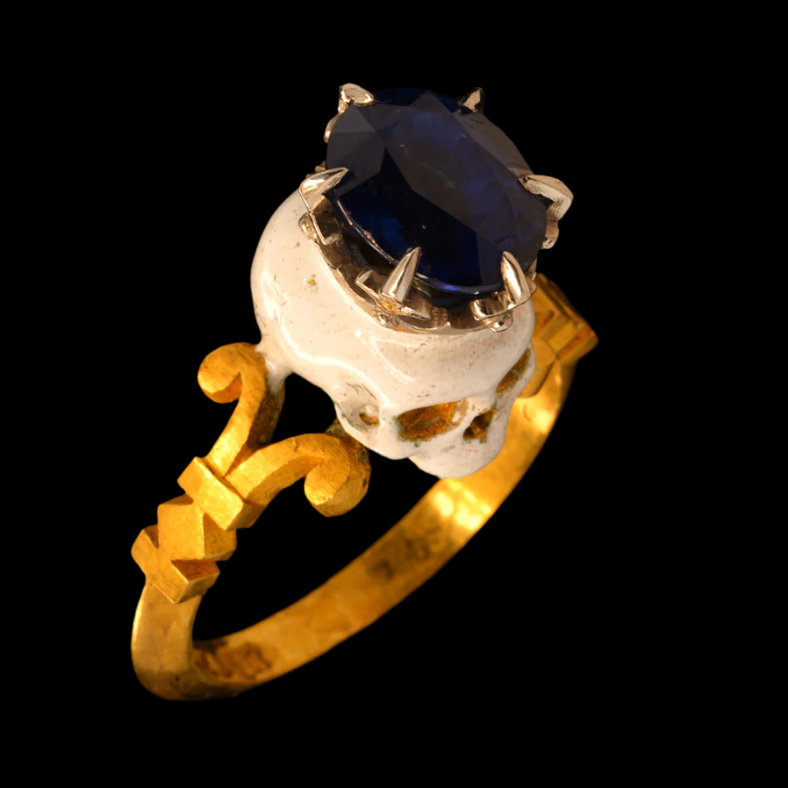 CATACOMB SAINT SKULL SAPPHIRE RING
