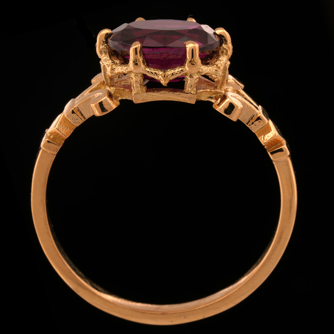 JOSEPHINE GARNET RING