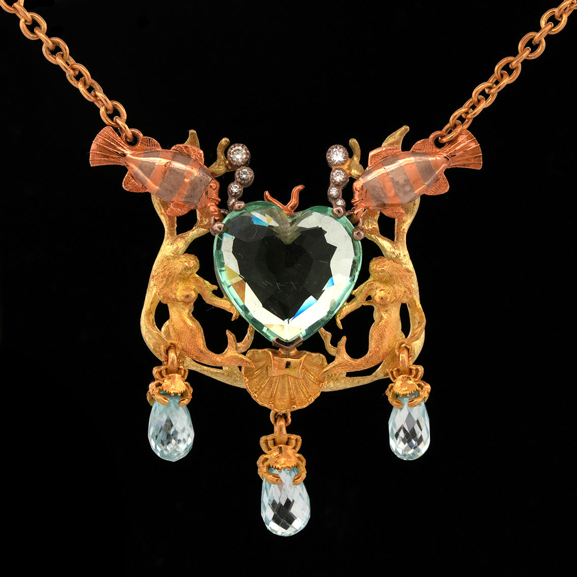 OCEAN'S EMBRACE NECKLACE