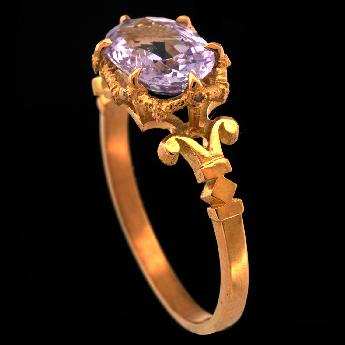 Lilac Sapphire Syringa Ring