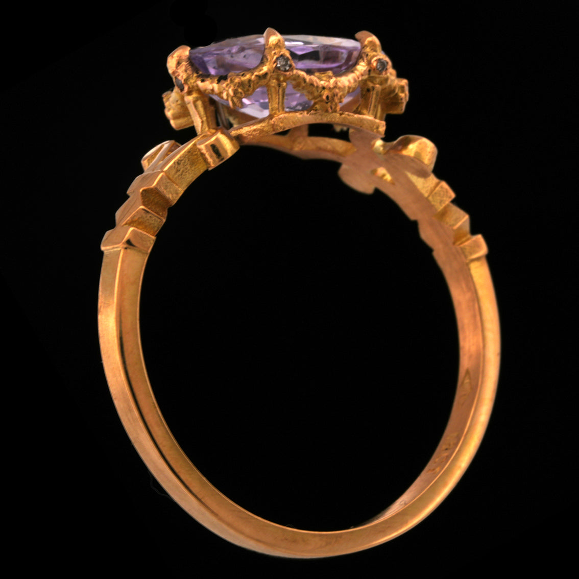 Lilac Sapphire Syringa Ring