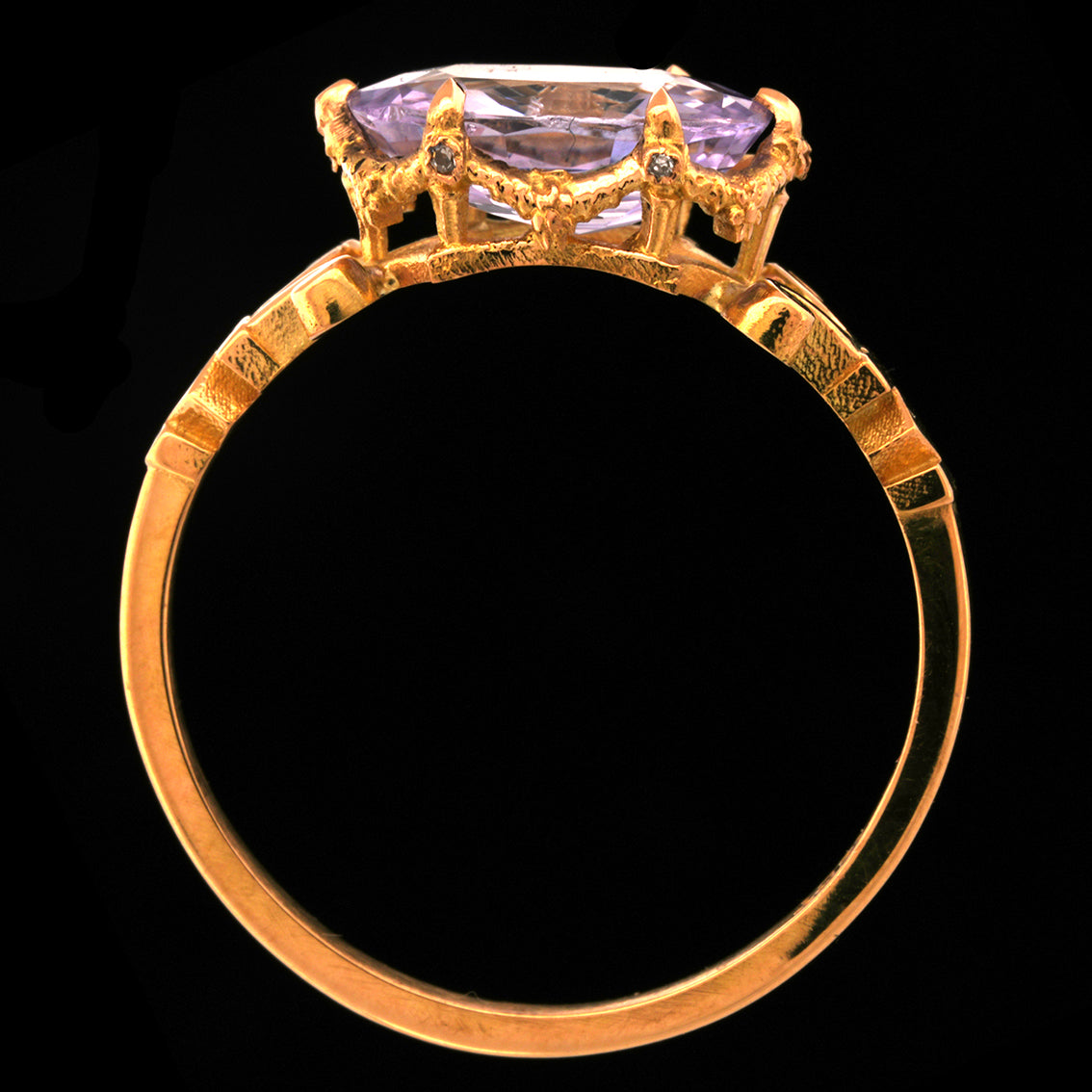 Lilac Sapphire Syringa Ring