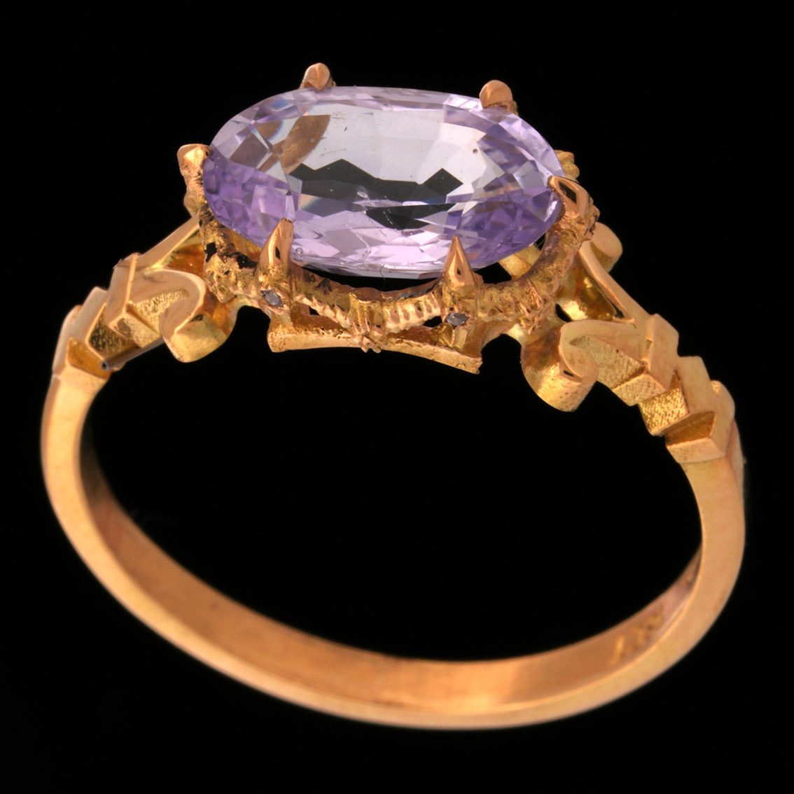 Lilac Sapphire Syringa Ring