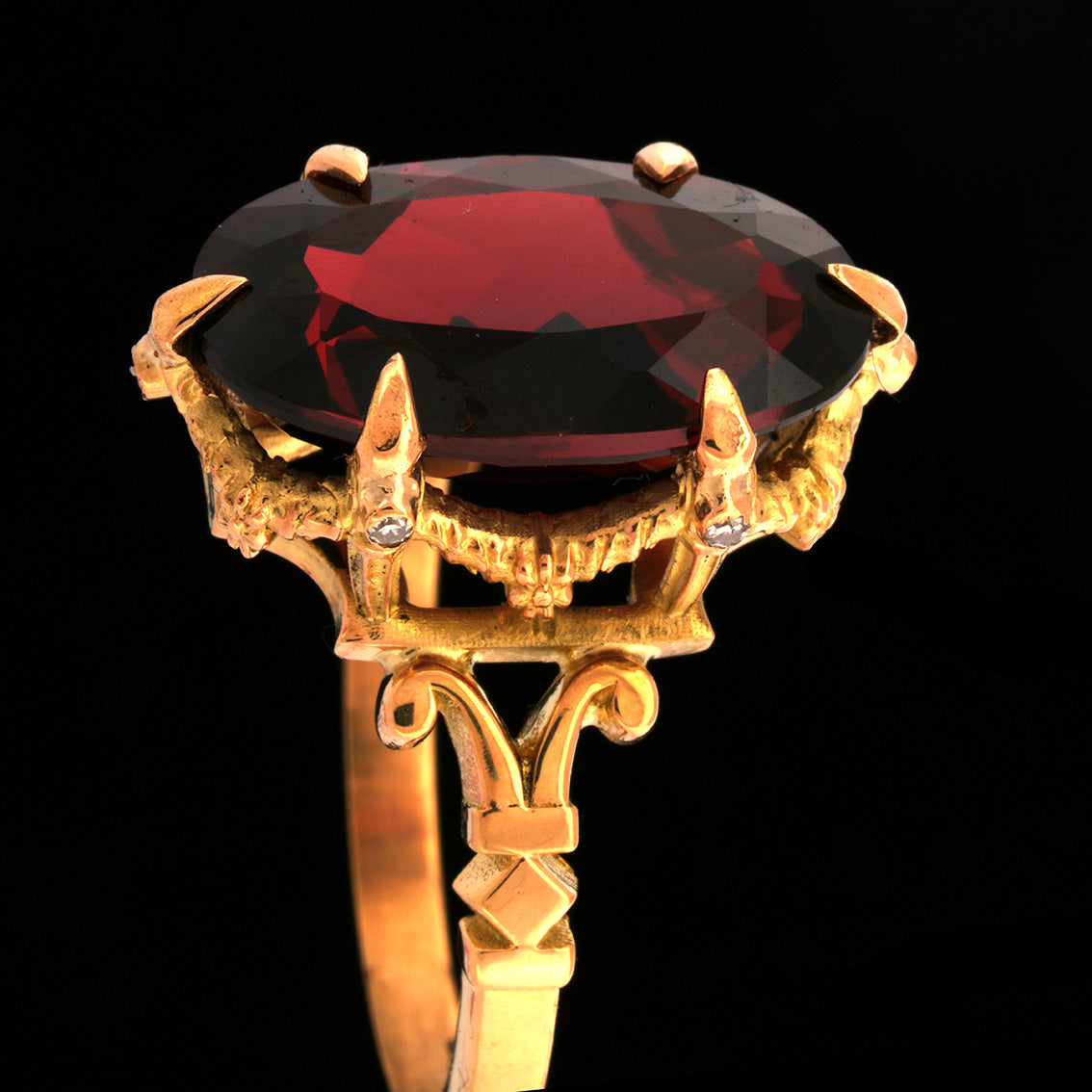Hecate Garnet Ring