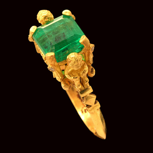 VENUS' CHERUBS AND EMERALD RING