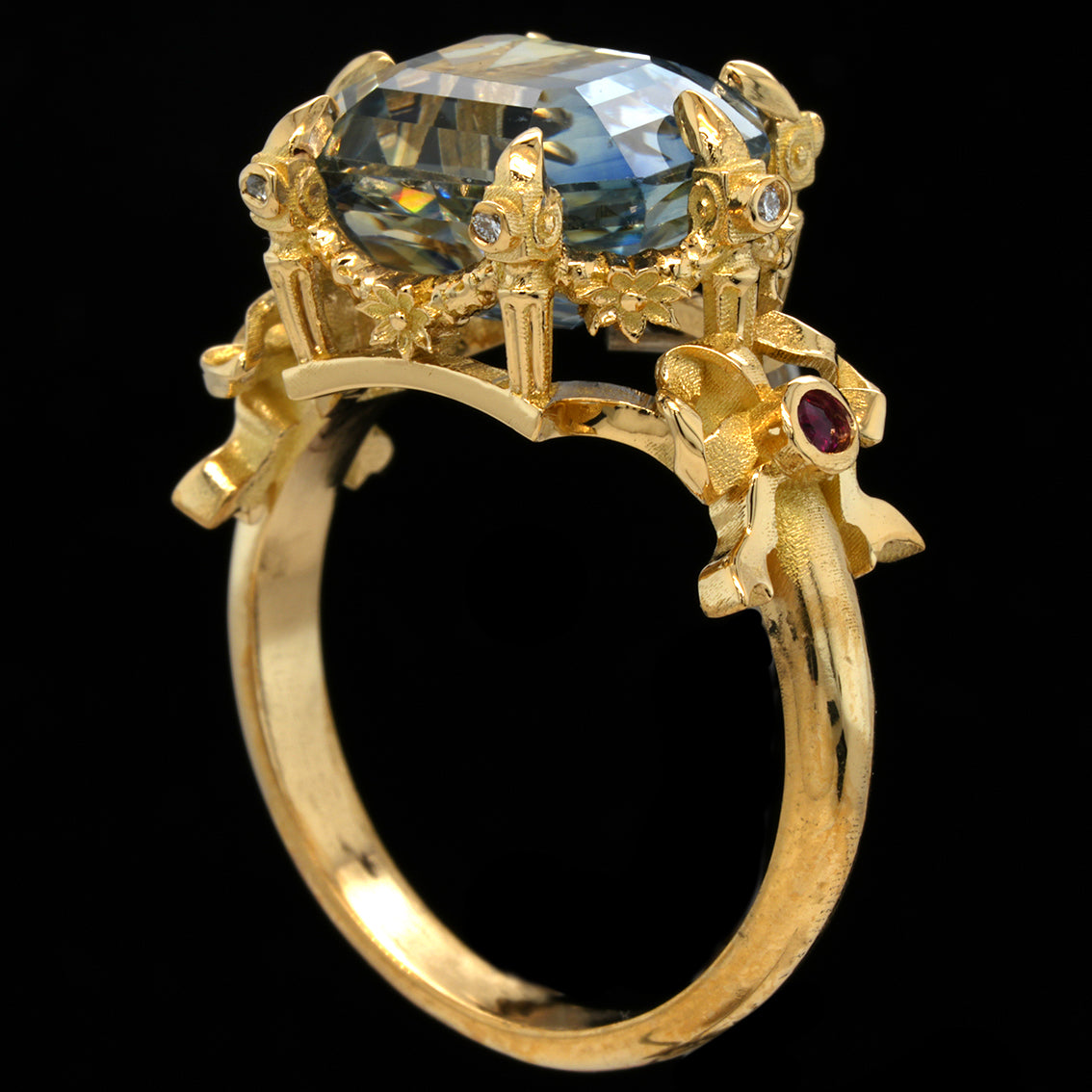 BERIBBONED PARTI SAPPHIRE RING