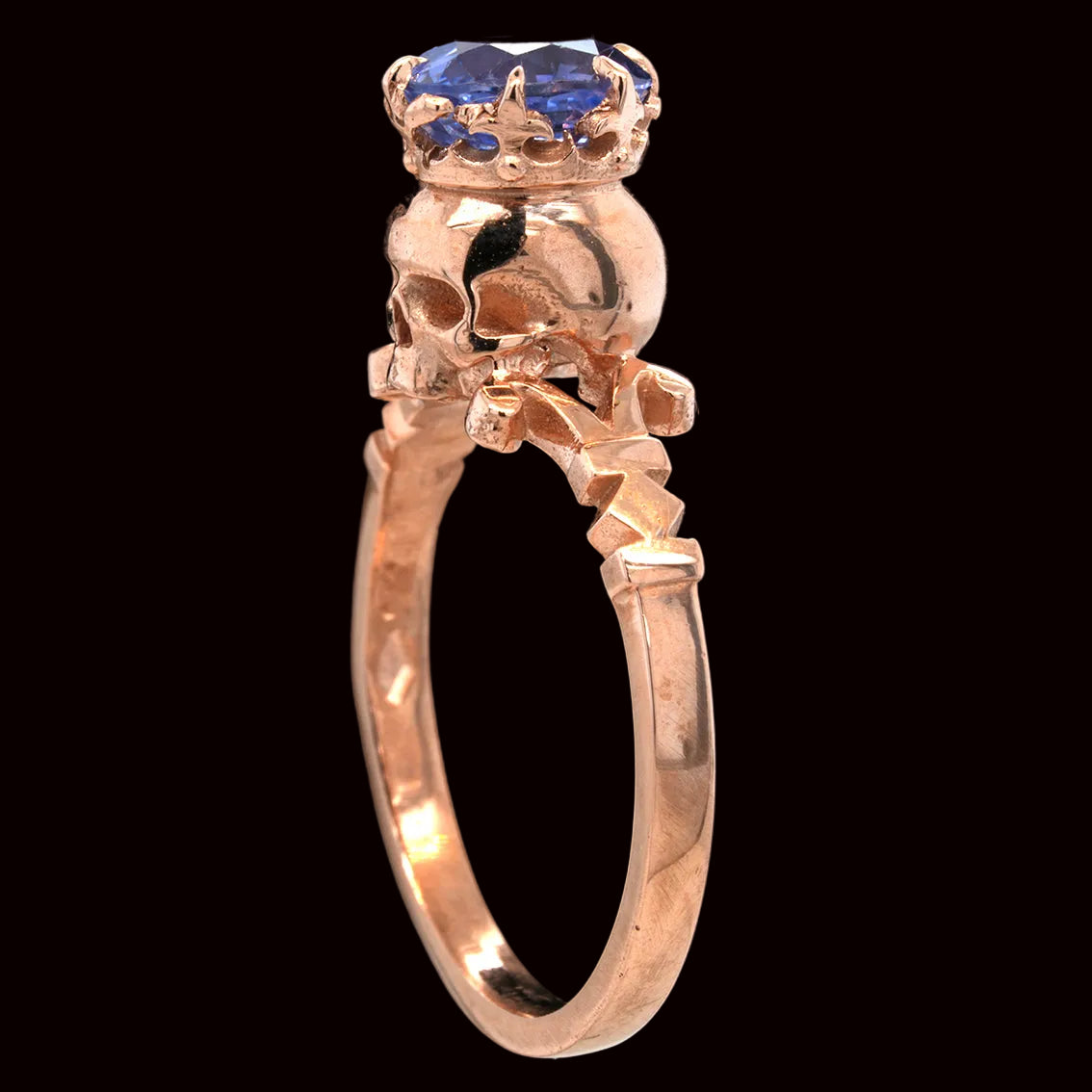 ROSE GOLD CROWNED SKULL RING