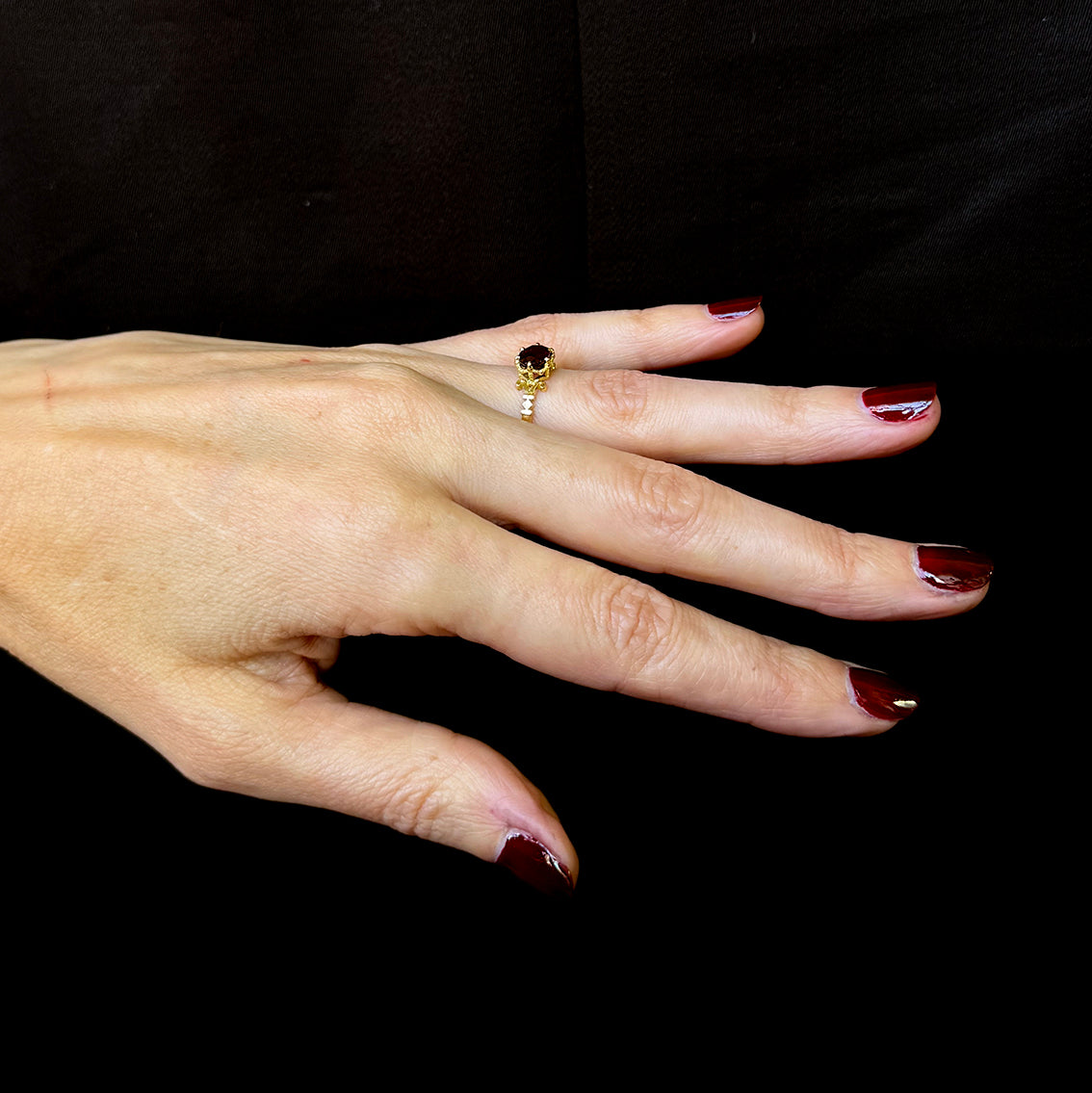 JOSEPHINE GARNET RING
