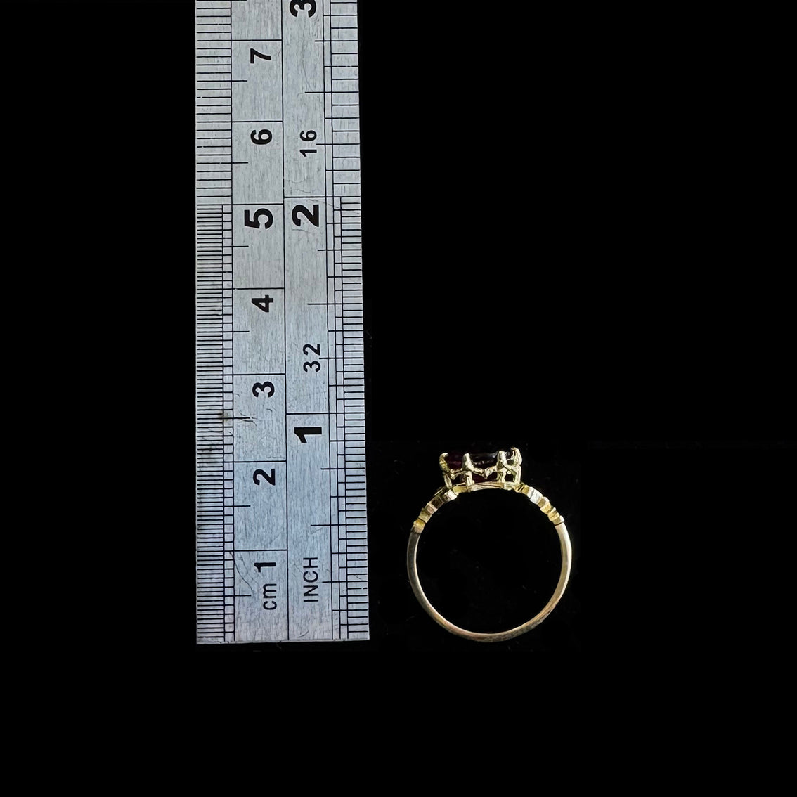 JOSEPHINE GARNET RING
