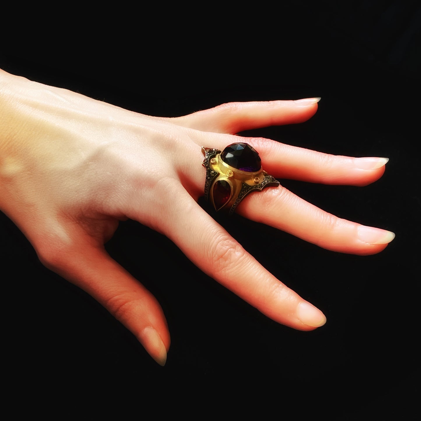 VALIANT DYNASTY RING