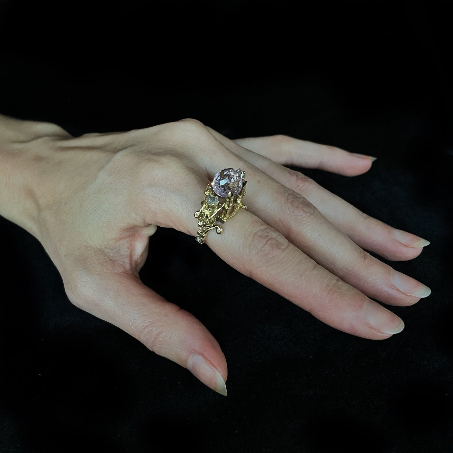 ANELLO DI DIVINITÀ SUPERIORE