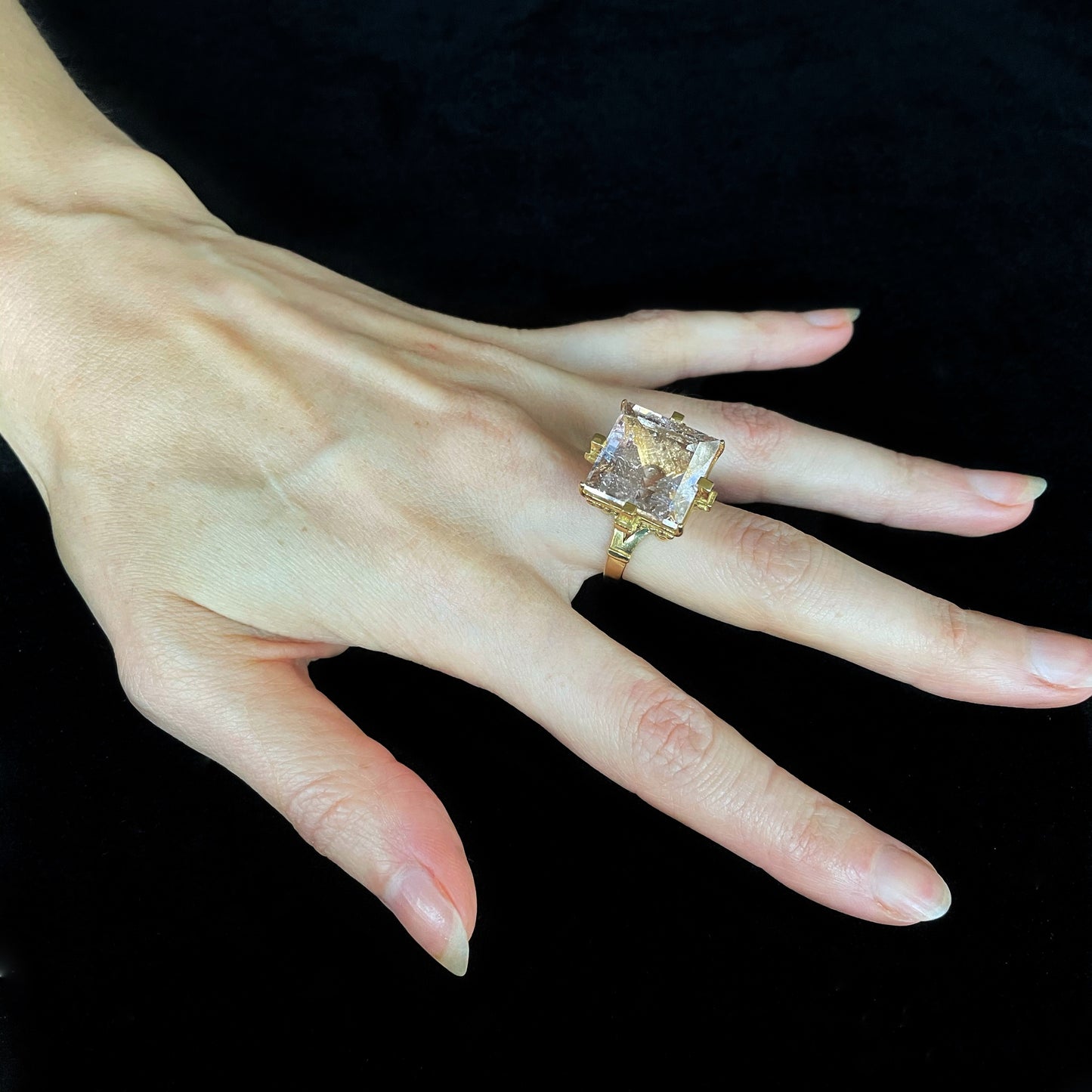 BAGUE AUTEL D'EROS