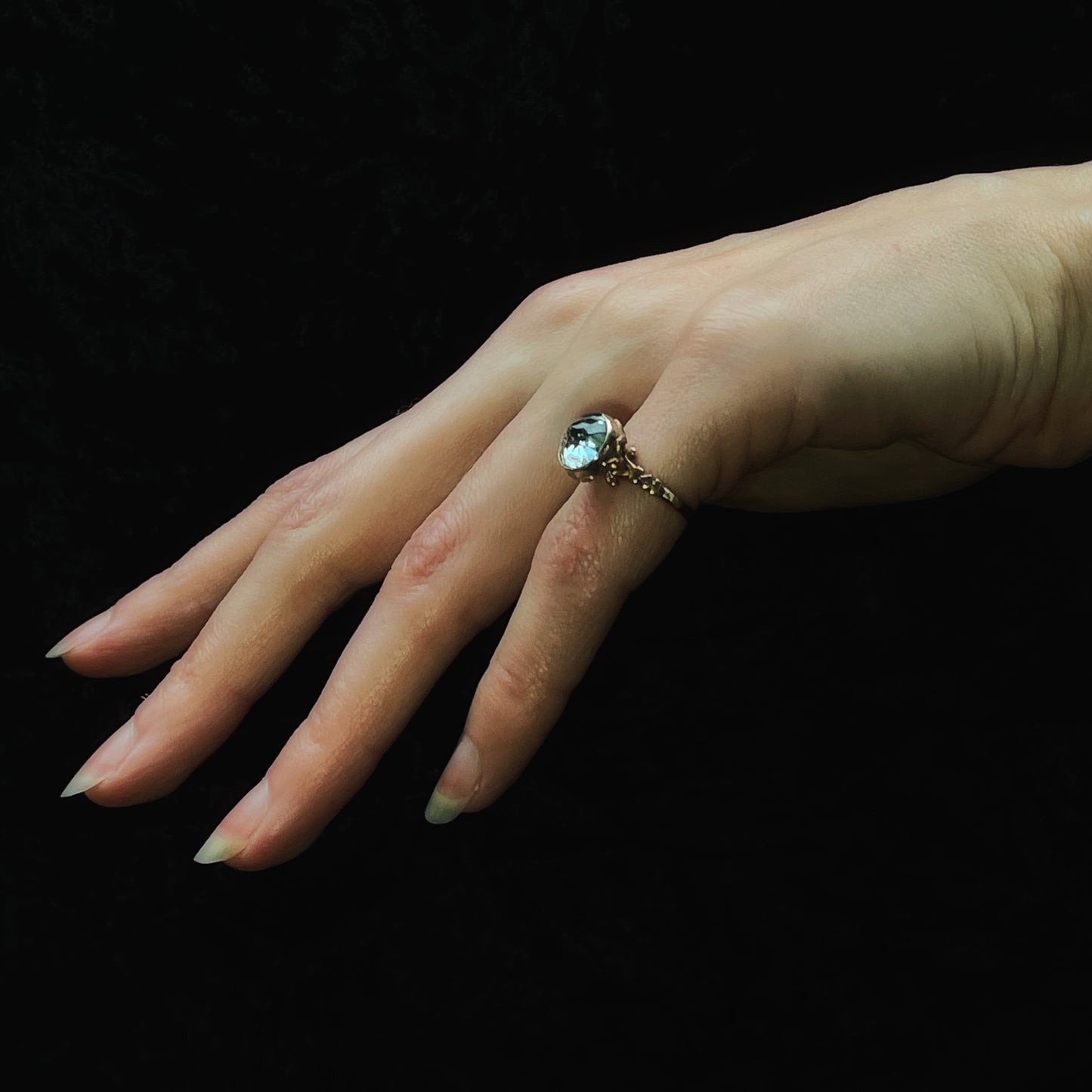 GRADOLA BLUE GROTTO RING