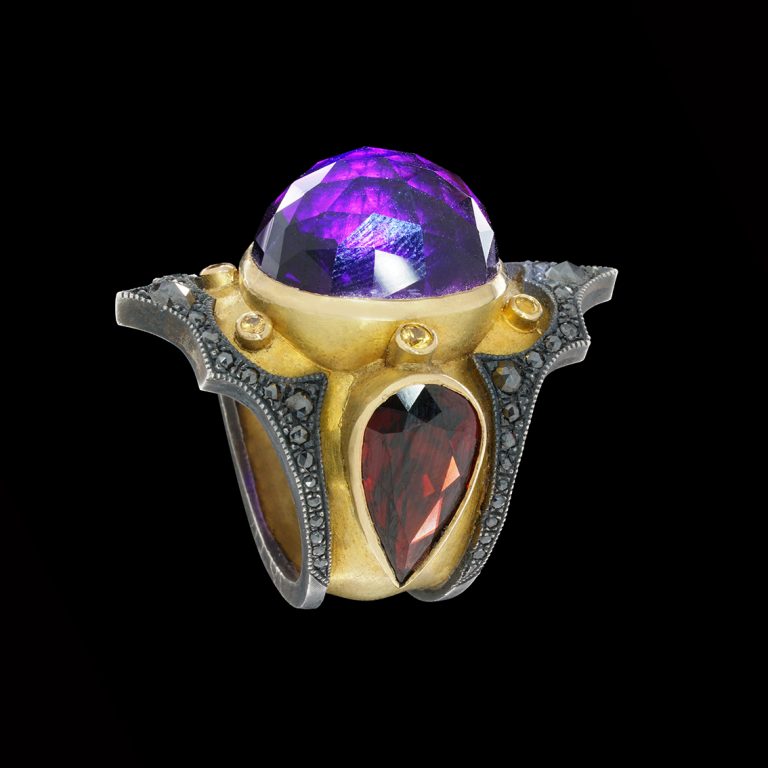 VALIANT DYNASTY RING