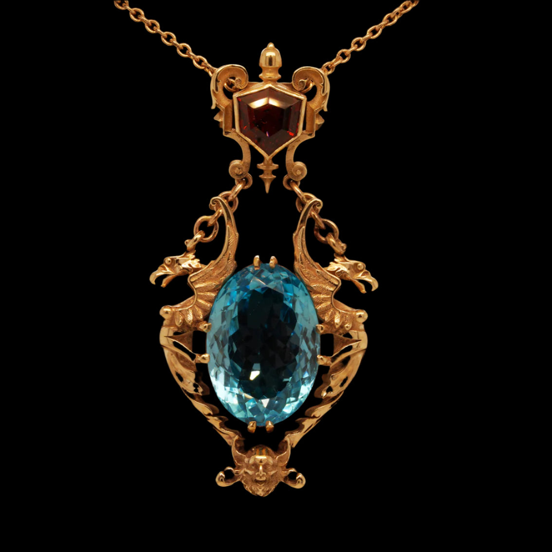 GRIFFIN'S CREST PENDANT NECKLACE