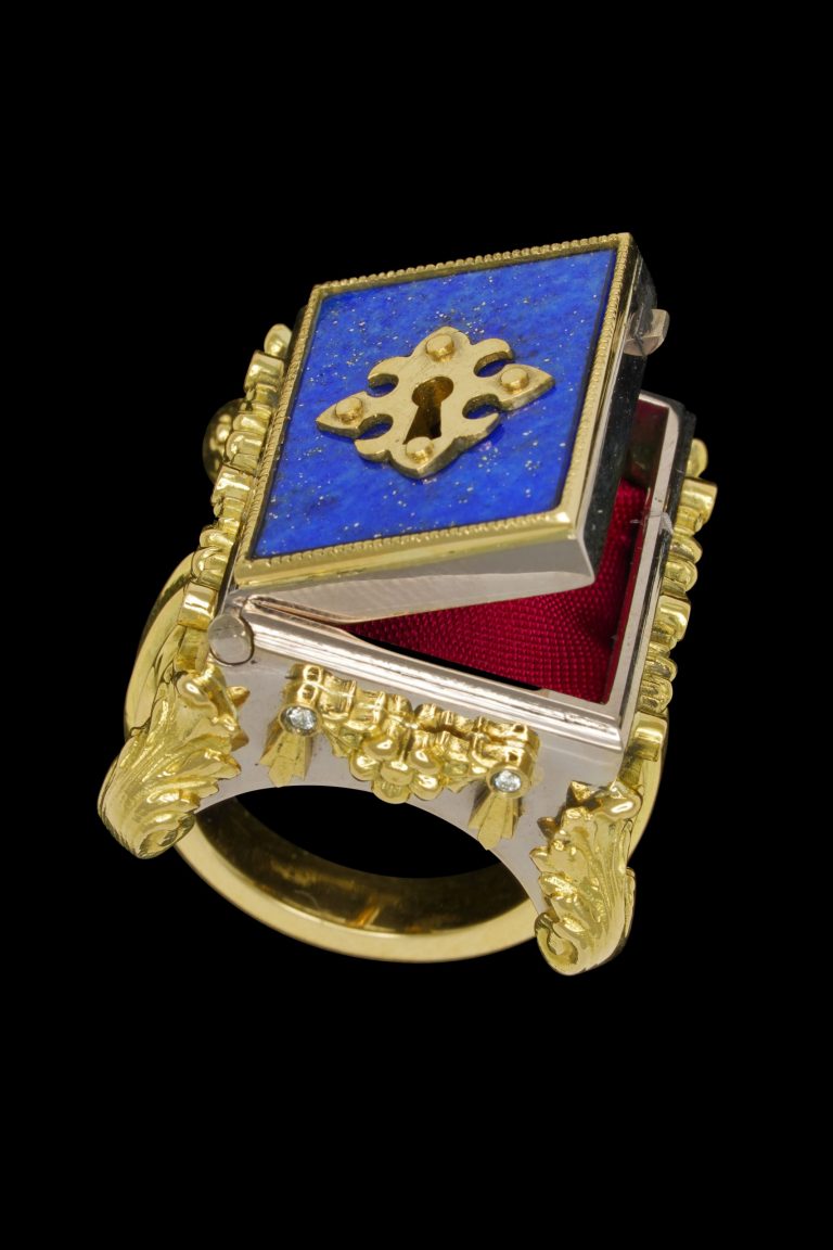 ANELLO DA CAMERA CELESTIALE
