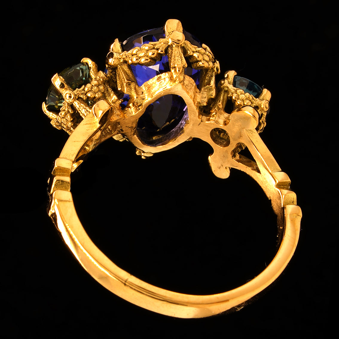VIRGIN ON THE ROCKS RING