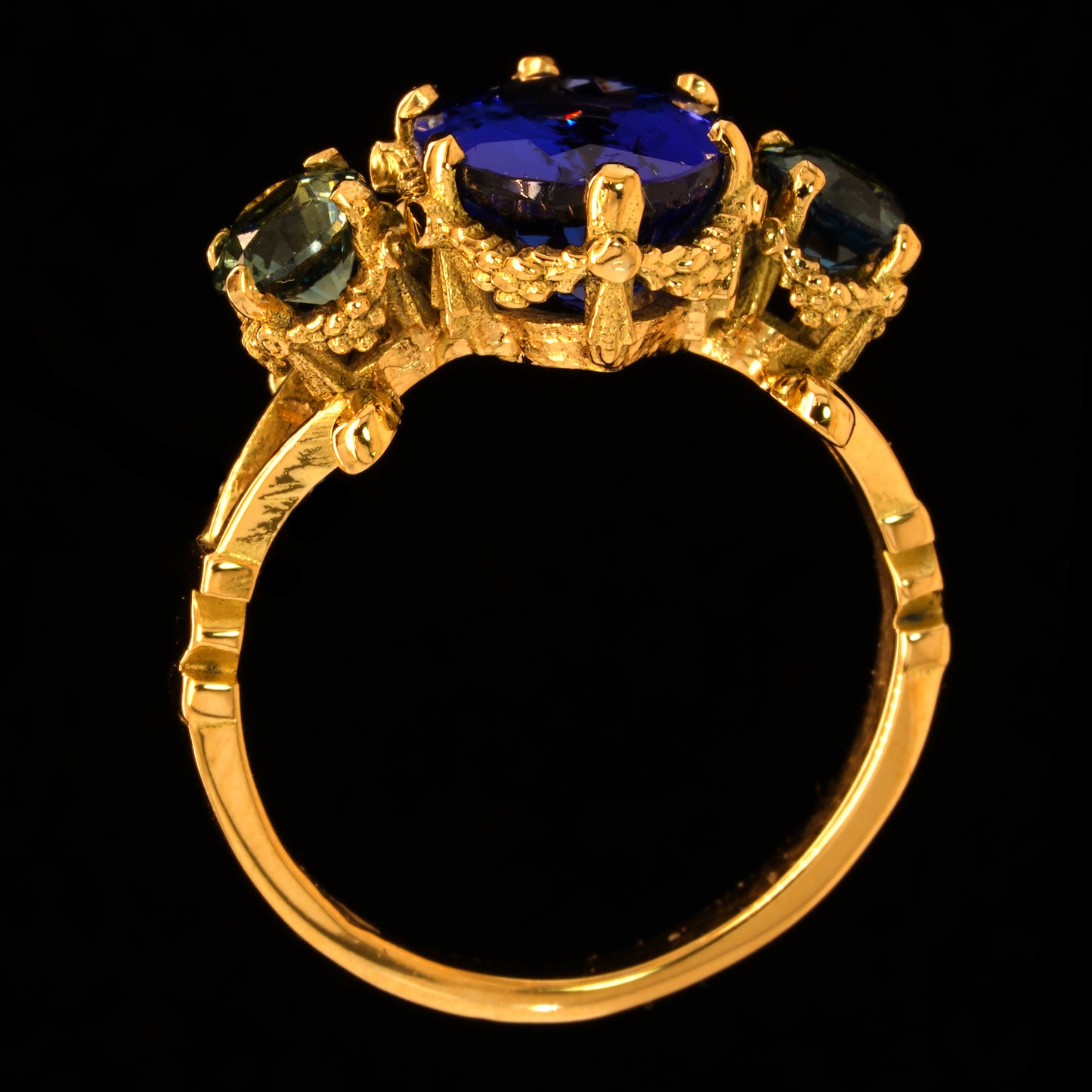 VIRGIN ON THE ROCKS RING