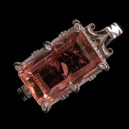 aa BLUSH OF ELEGANCE RING