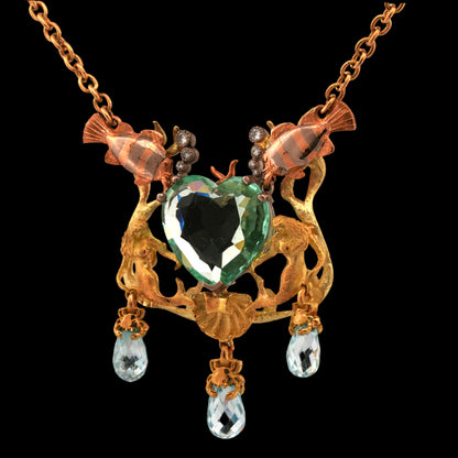 OCEAN'S EMBRACE NECKLACE