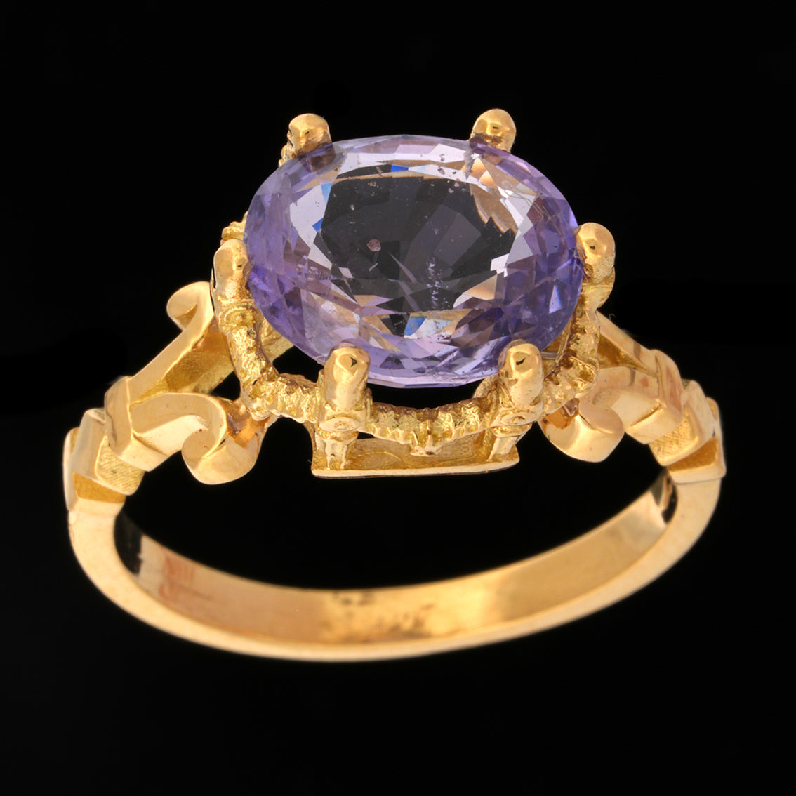 LILITHS LAVENDER SAPPHIRE RING