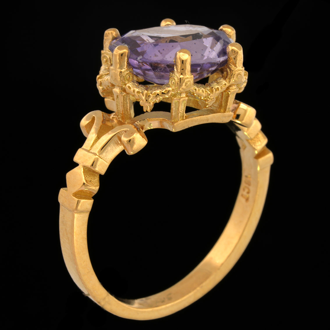 LILITHS LAVENDER SAPPHIRE RING