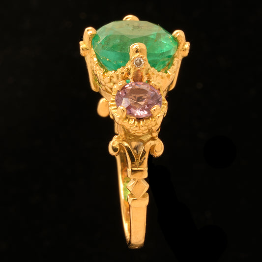 POMPADOUR EMERALD RING