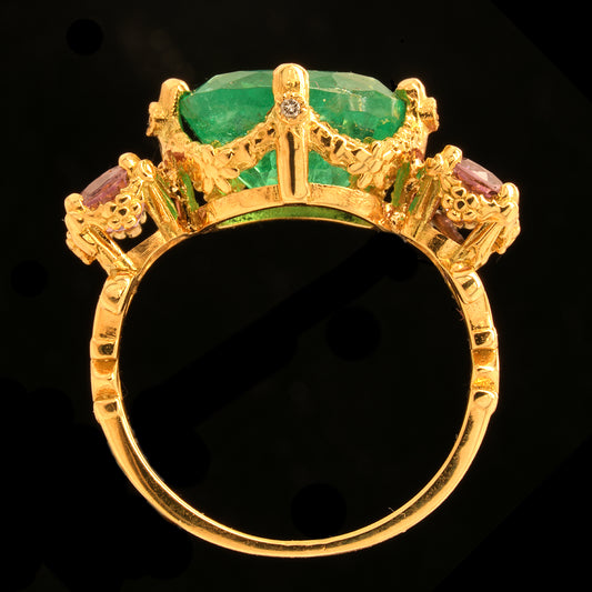 POMPADOUR EMERALD RING