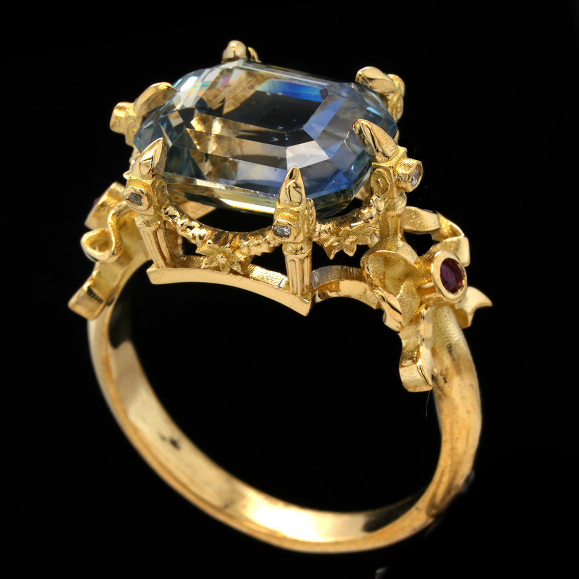 BERIBBONED PARTI SAPPHIRE RING