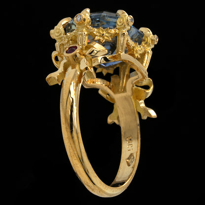 BERIBBONED PARTI SAPPHIRE RING