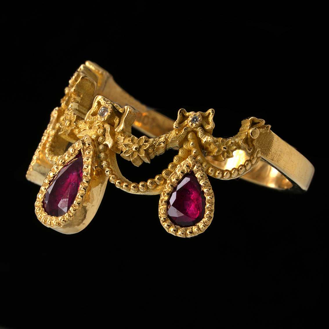 BOWS AND RUBIES RING