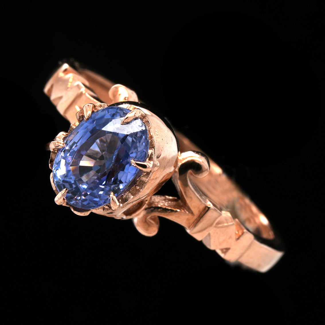 ROSE GOLD CROWNED SKULL RING