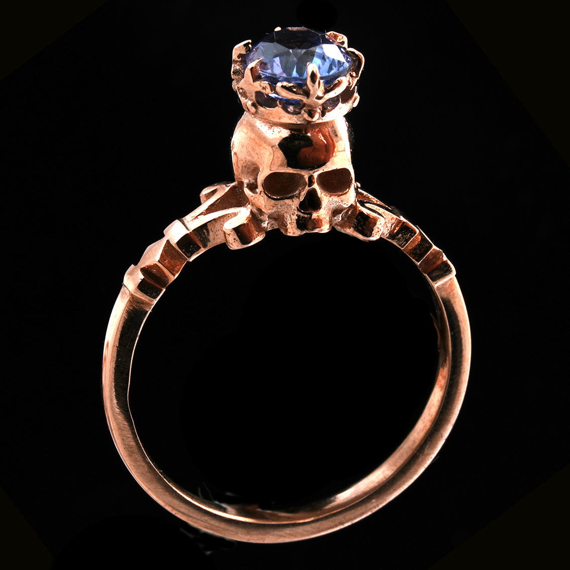 ROSE GOLD CROWNED SKULL RING
