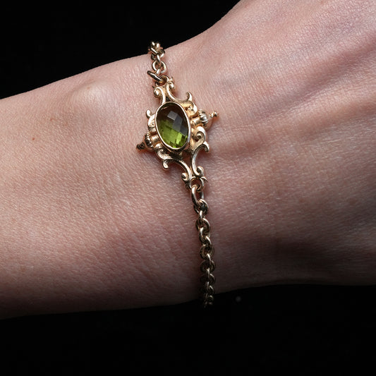BAROQUE PERIDOT BRACELET