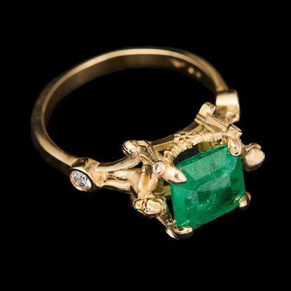 CHERUB'S EMERALD RING
