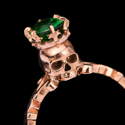 CATACOMB TSAVORITE ROSE RING