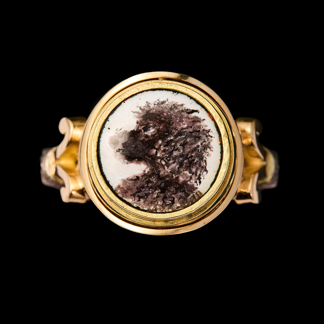 MONOGRAM AND PORTRAIT SWIVEL RING