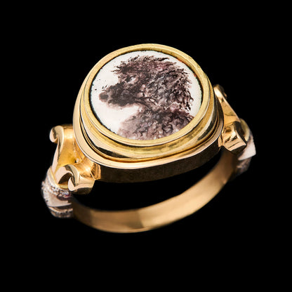 MONOGRAM AND PORTRAIT SWIVEL RING