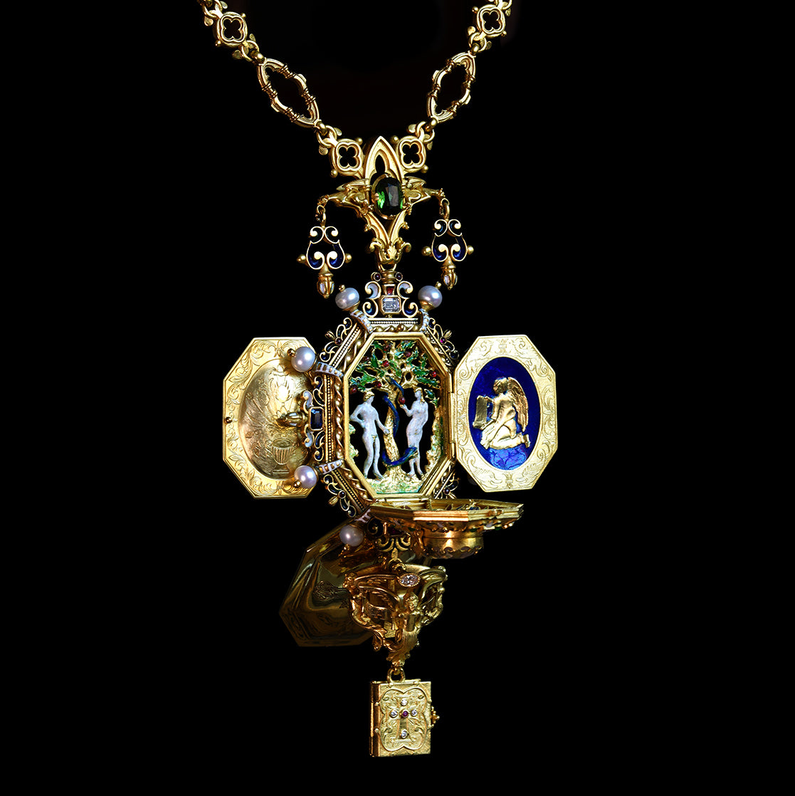 HOLY GRAIL NECKPIECE