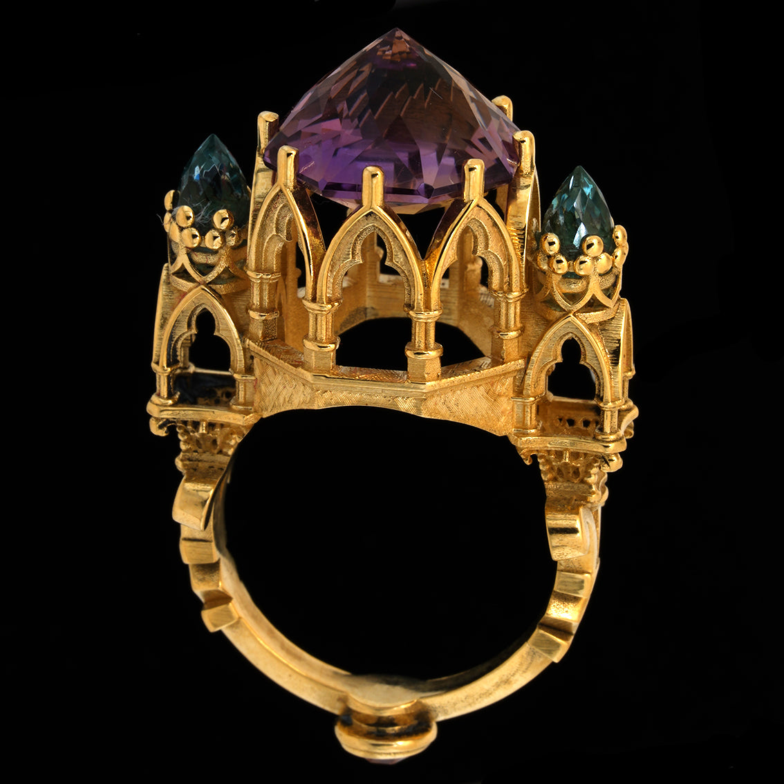 APSE OF SAINTE-CHAPELLE RING